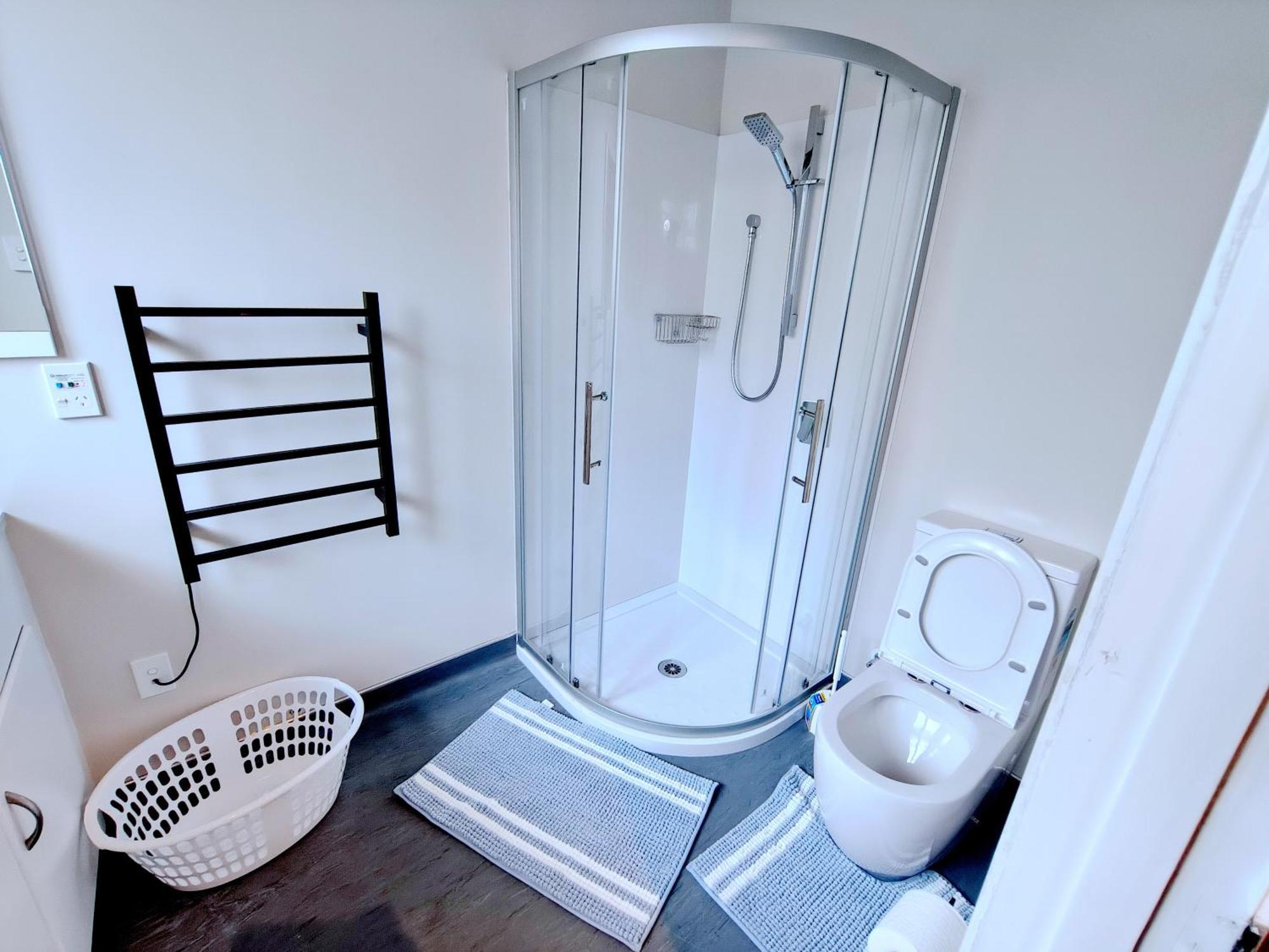 Milford Central Budget Friendly Rooms Auckland Bagian luar foto