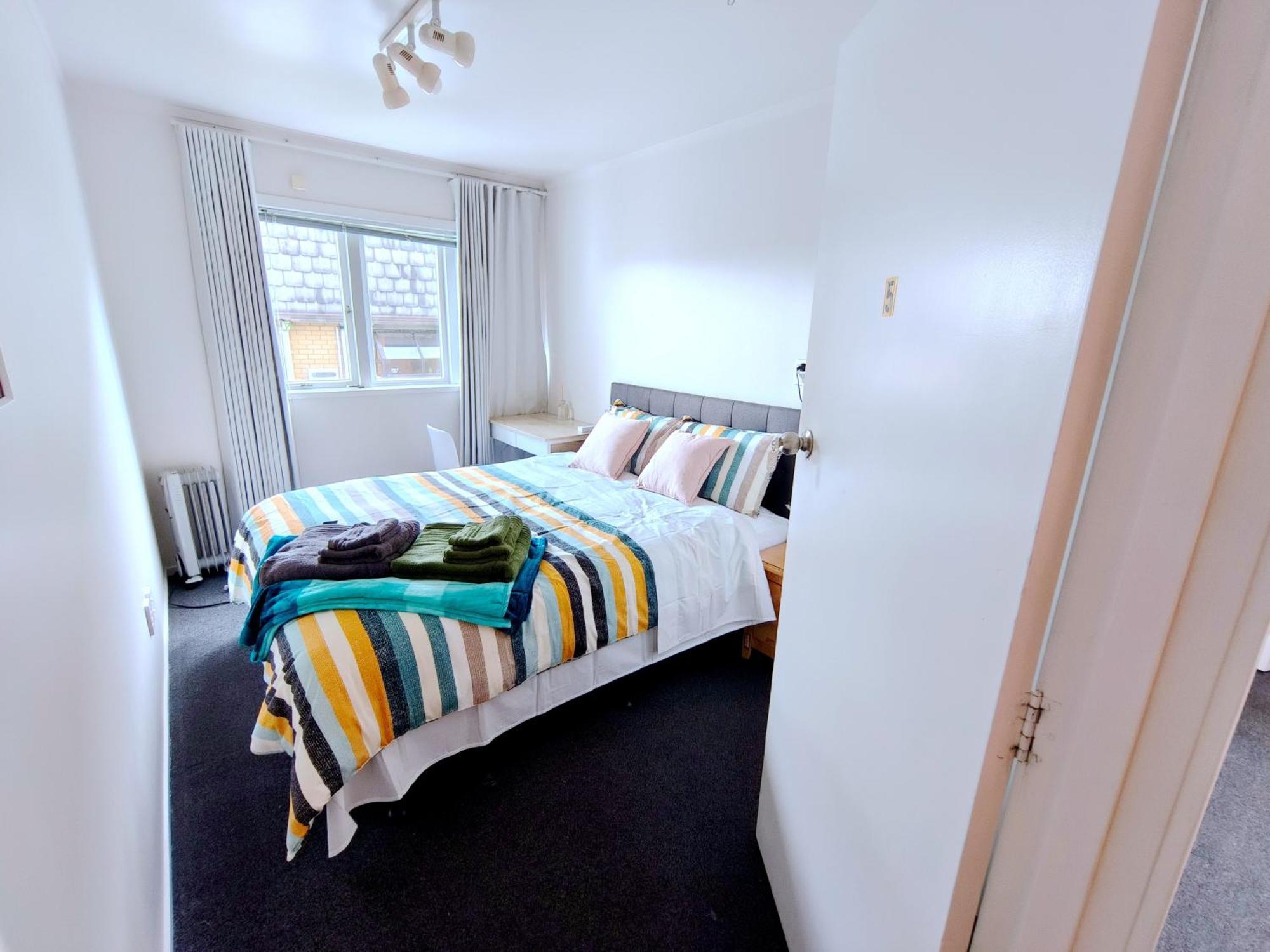 Milford Central Budget Friendly Rooms Auckland Bagian luar foto