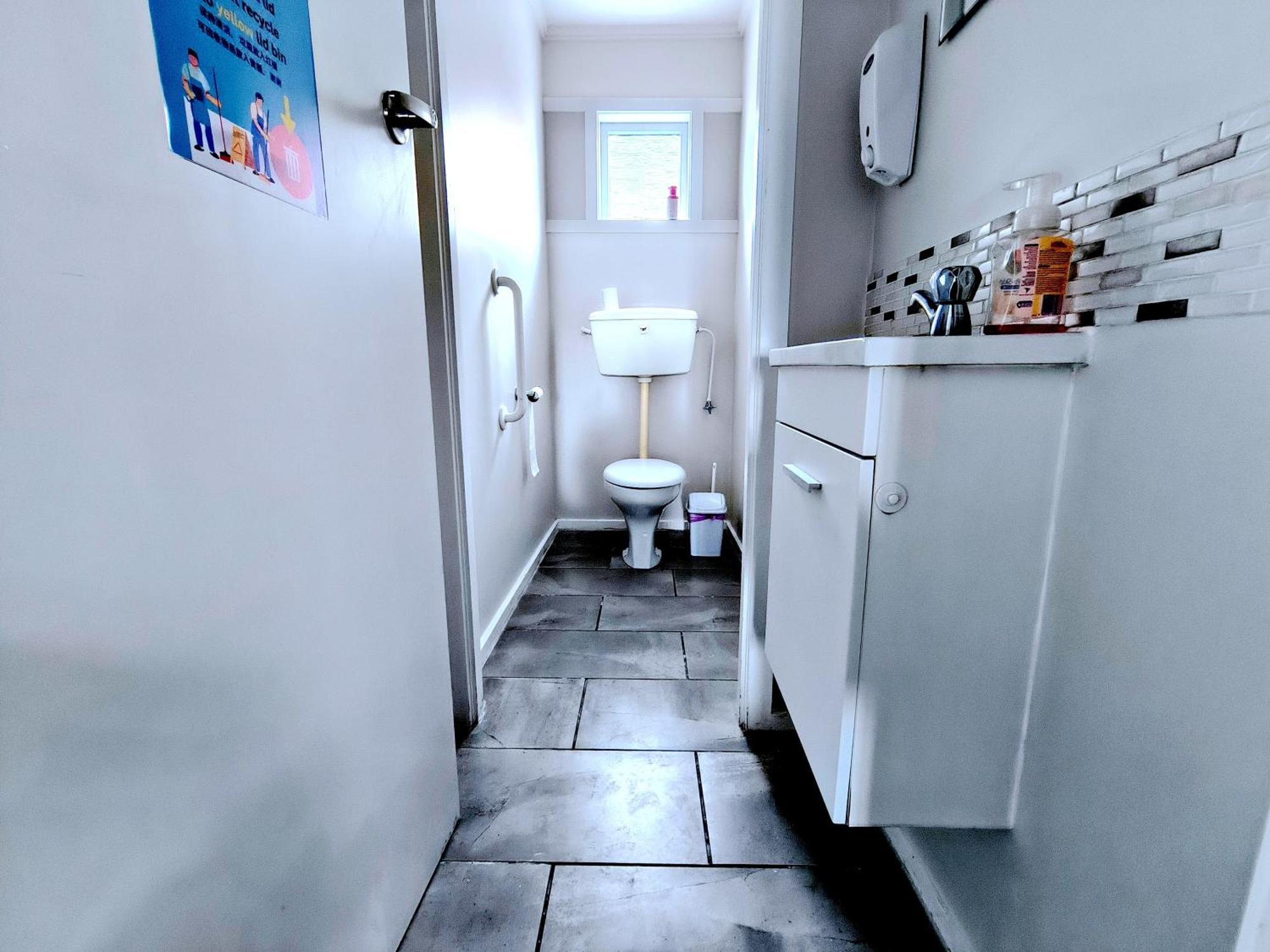 Milford Central Budget Friendly Rooms Auckland Bagian luar foto