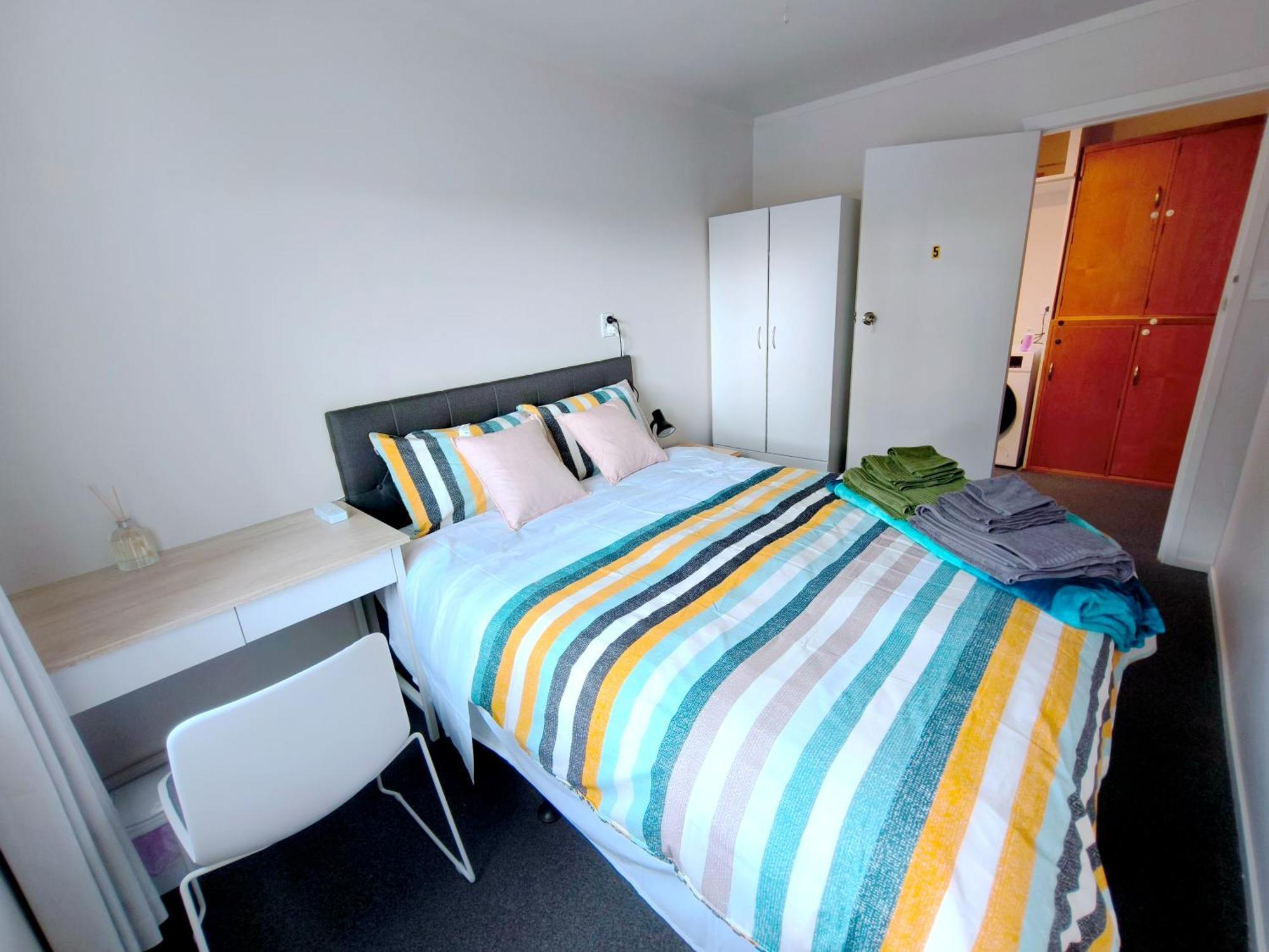 Milford Central Budget Friendly Rooms Auckland Bagian luar foto