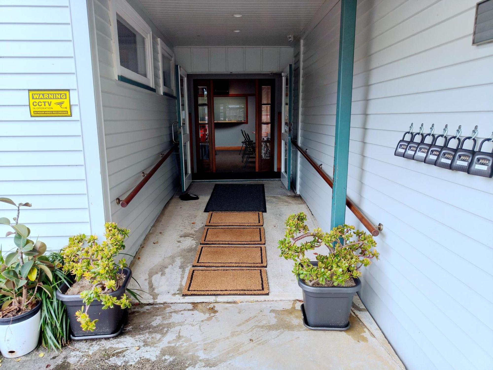 Milford Central Budget Friendly Rooms Auckland Bagian luar foto