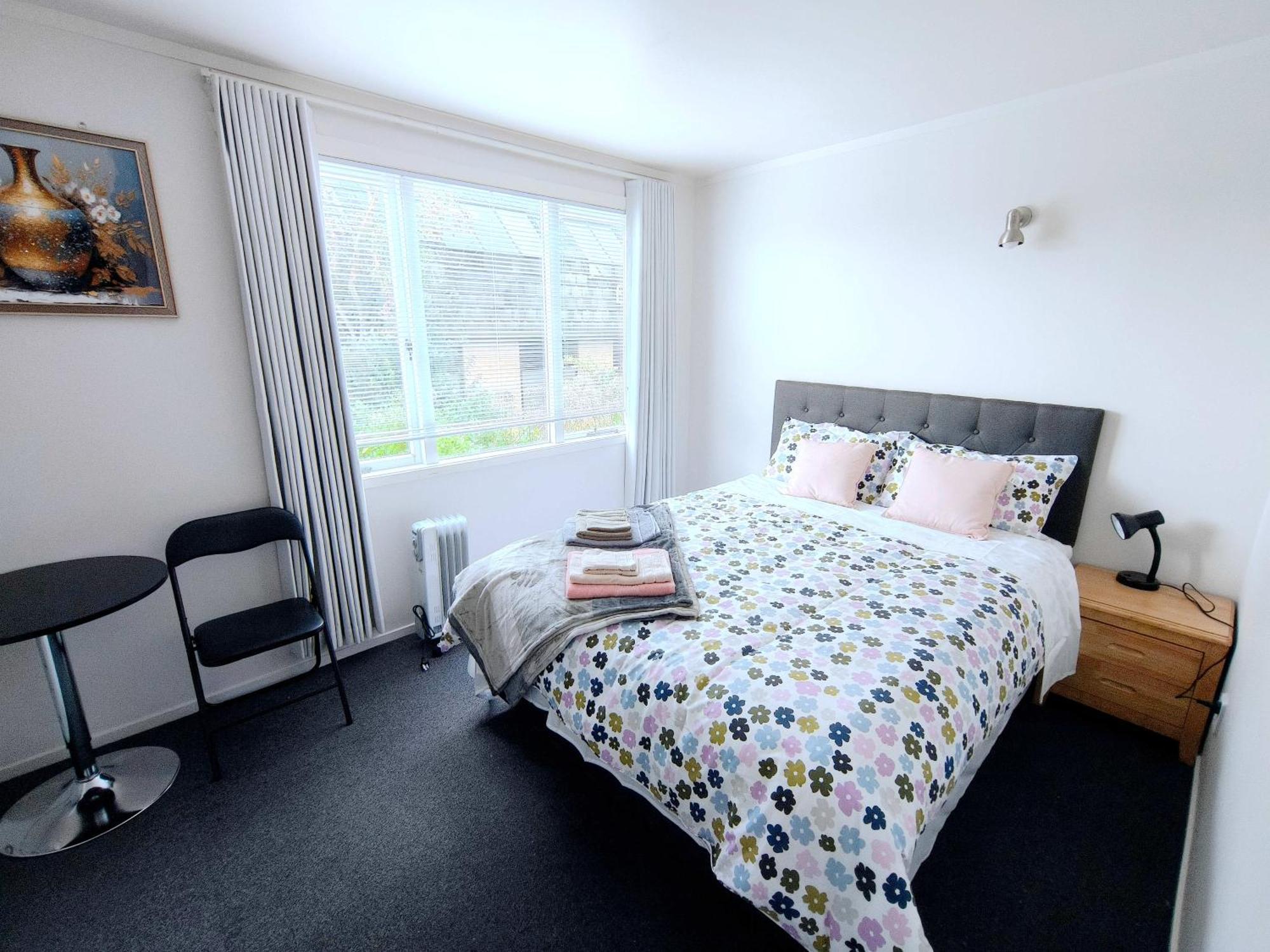 Milford Central Budget Friendly Rooms Auckland Bagian luar foto