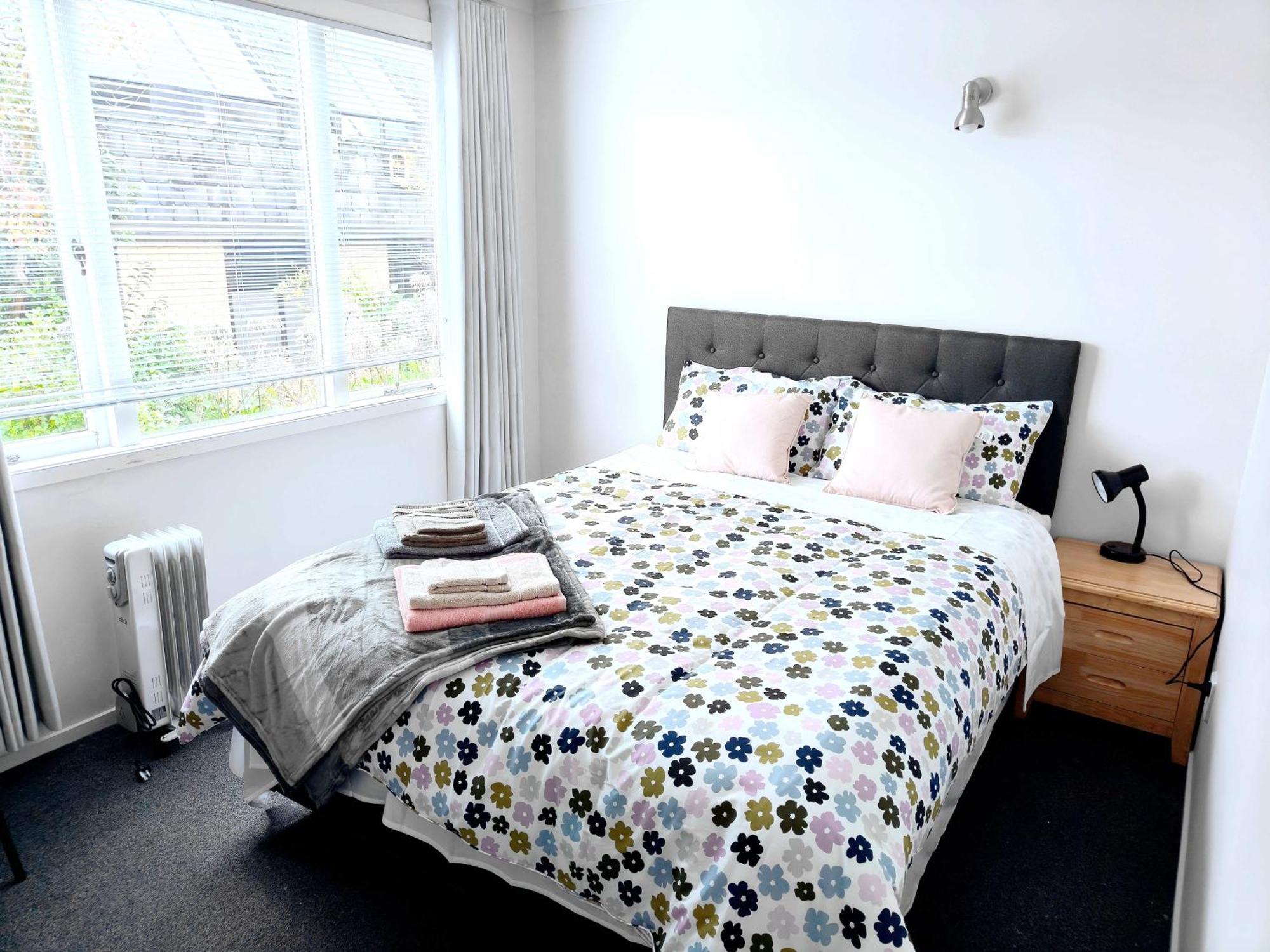 Milford Central Budget Friendly Rooms Auckland Bagian luar foto